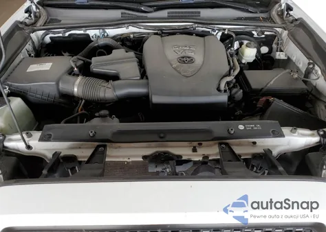 2017 Toyota Tacoma Double Cab z USA, uszkodzony, nr VIN 3TMCZ5AN6HM117763